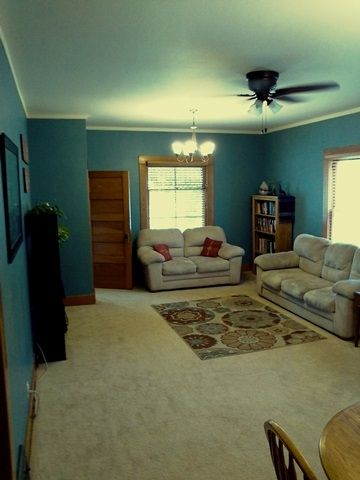 625 E 4th, Newton, KS 67114