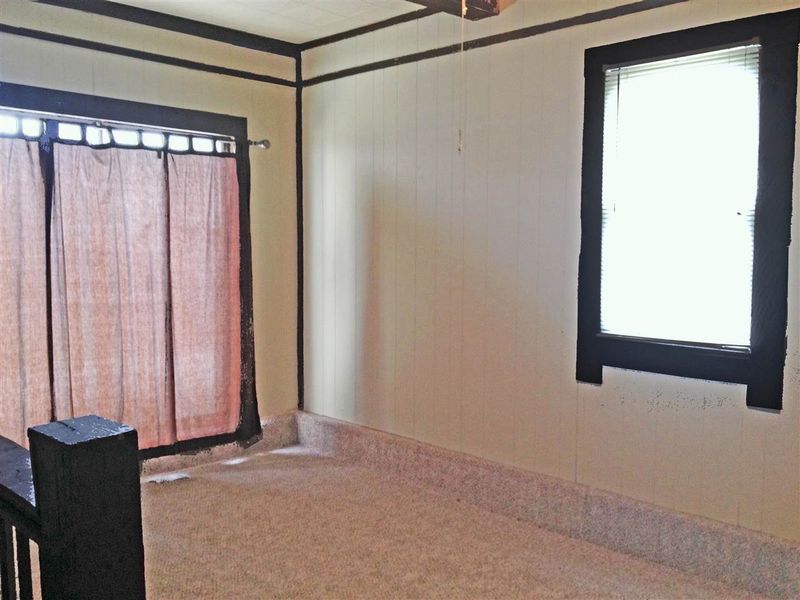 1407 E Morris St, Wichita, KS 67211