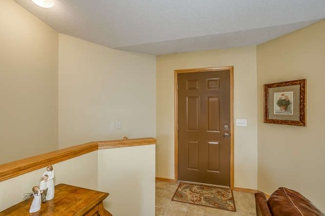 1725 E Winterset, Goddard, KS 67052