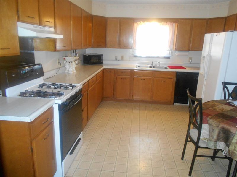 228 S Cedar, Goddard, KS 67052