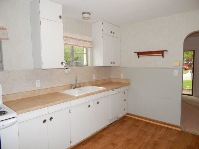 523 N Eastview, Mulvane, KS 67110