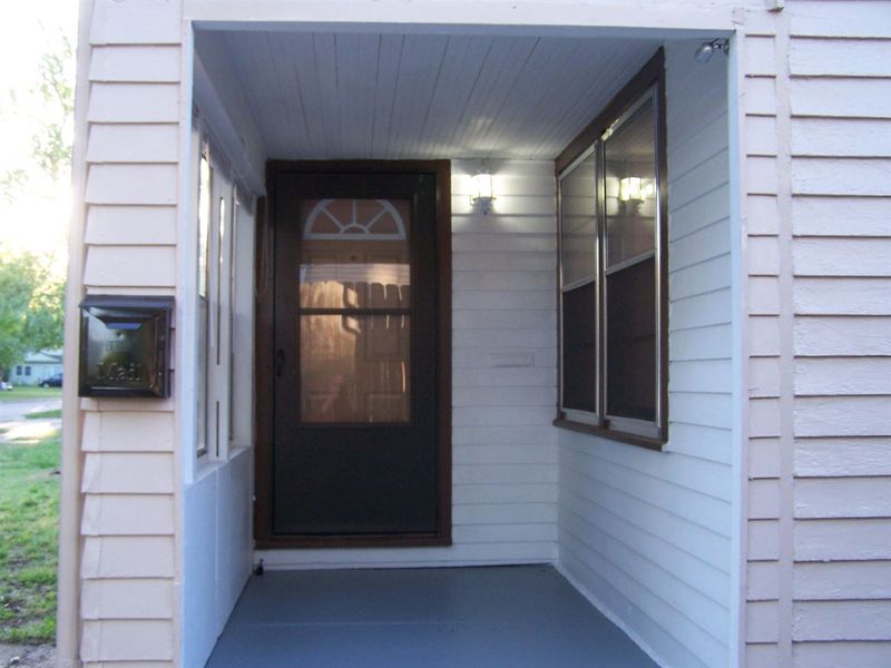 2203 E Hodson St, Wichita, KS 67211
