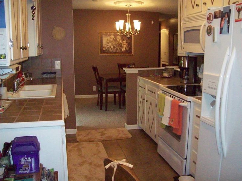 7608 E Morris St, Wichita, KS 67207