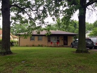 221 E English St, Derby, KS 67037