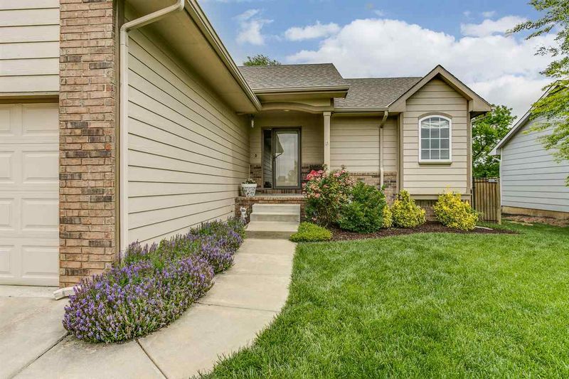 12606 E Mainsgate, Wichita, KS 67226