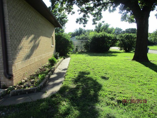 103 S Circle Dr, Potwin, KS 67123