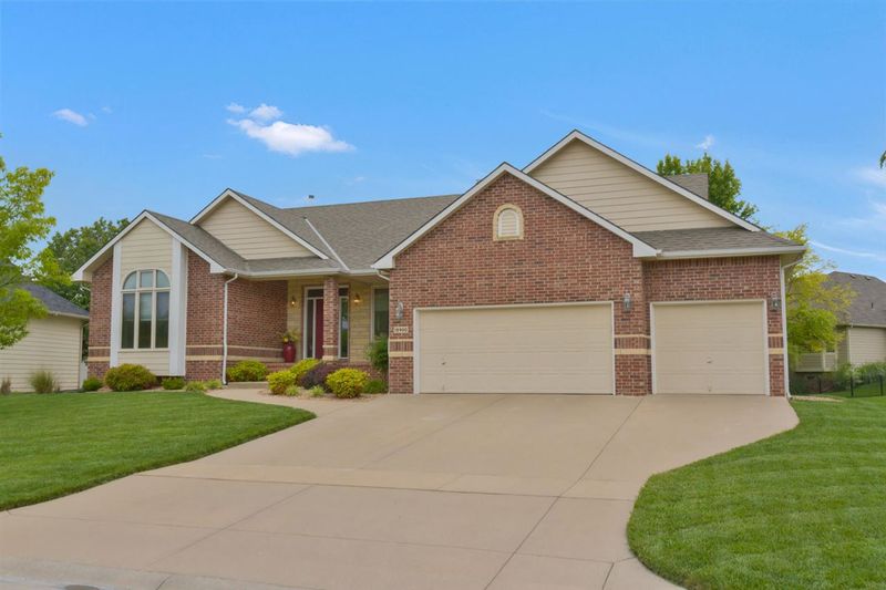 15900 E Limerick St, Wichita, KS 67230