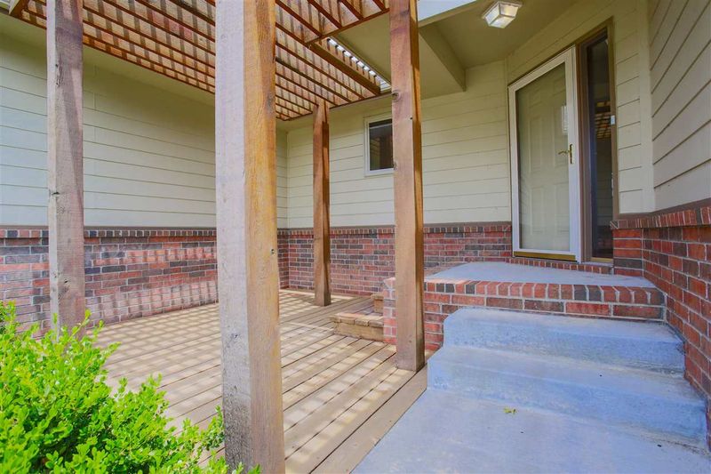 4430 N Shadow Glen, Wichita, KS 67226