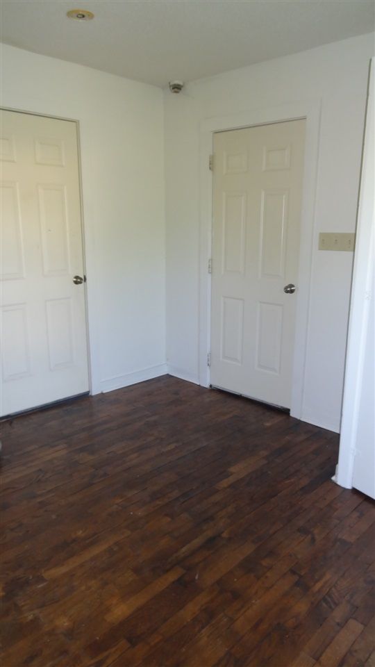 304 W 12th, Newton, KS 67114