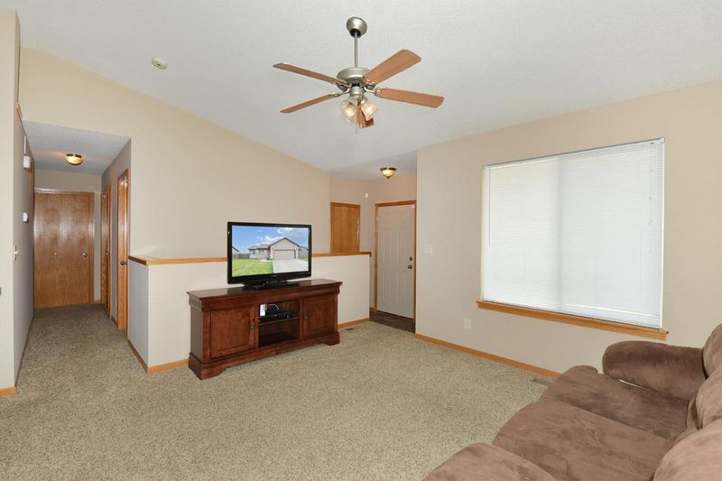 1411 E Berlin St, Haysville, KS 67060