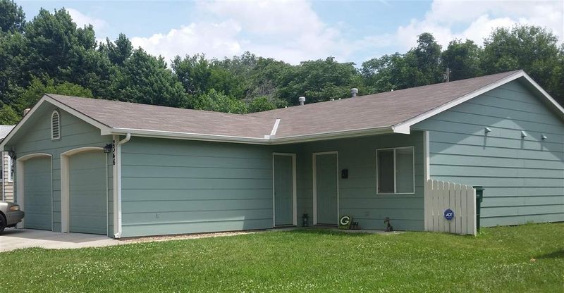 2344 S Broadview Ave, Wichita, KS 67218