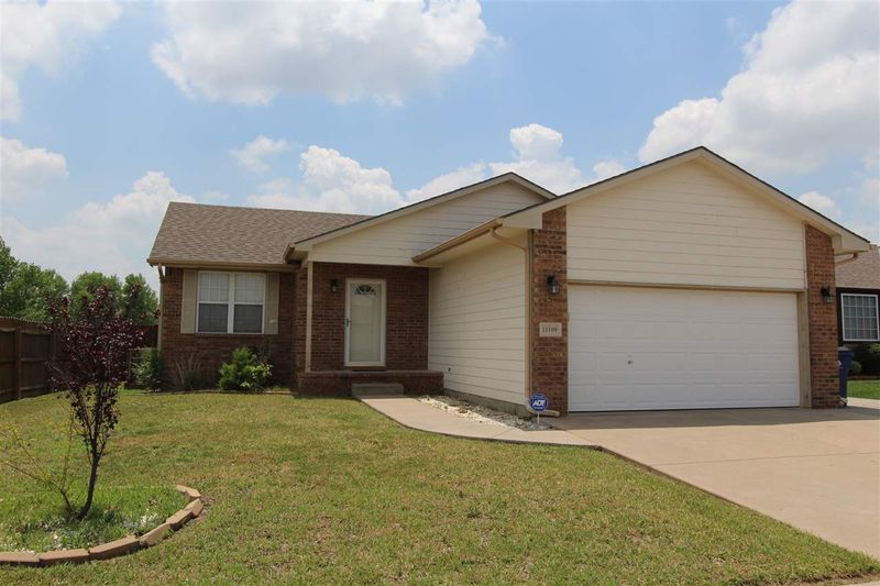 11109 E Funston St, Wichita, KS 67207