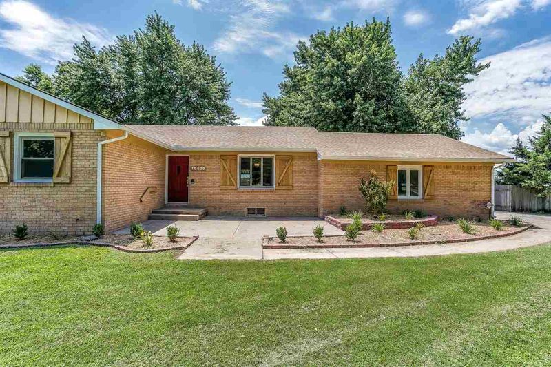 10409 W Ringer St, Wichita, KS 67209