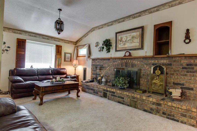 3027 N Jackson Blvd, Derby, KS 67037