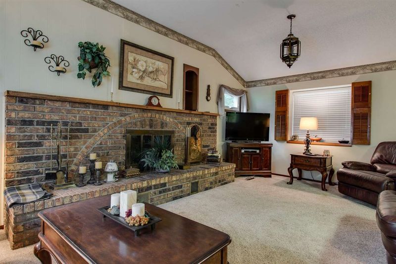 3027 N Jackson Blvd, Derby, KS 67037