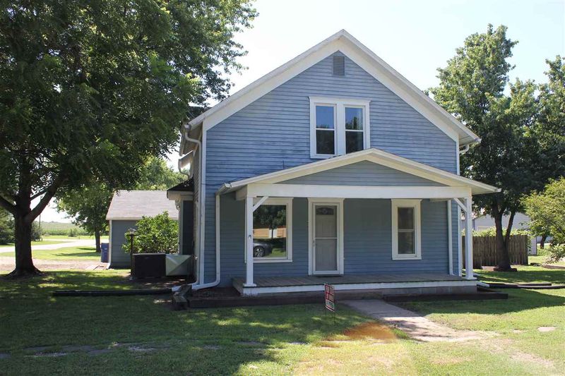 303 Regier, Elbing, KS 67041