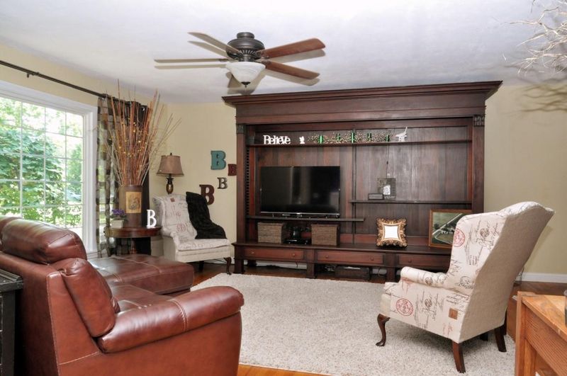 2534 E Clover Ln, Wichita, KS 67216