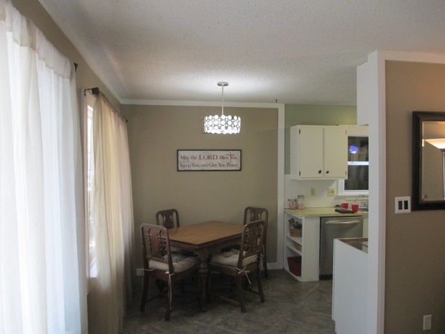535 S Circle Dr, Derby, KS 67037