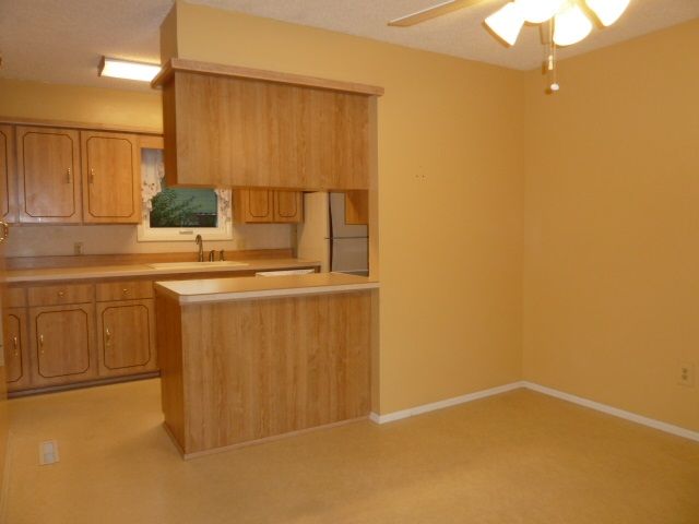 2130 S Flynn, Wichita, KS 67207