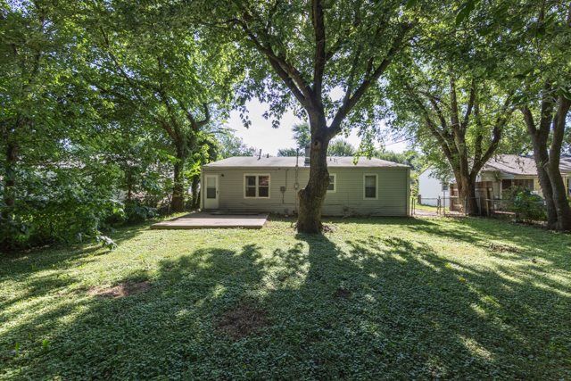 921 N Derby Ave, Derby, KS 67037
