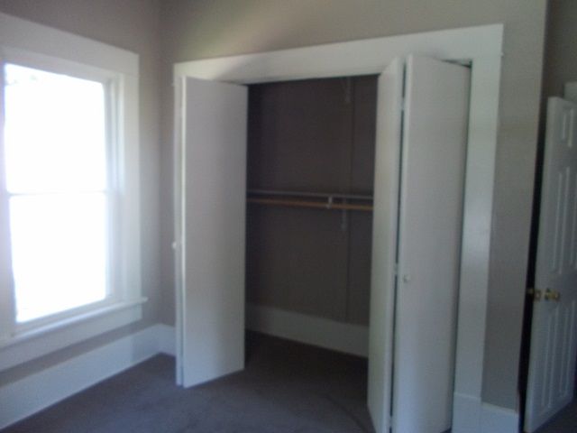 1416 Lynn Ave, Winfield, KS 67156
