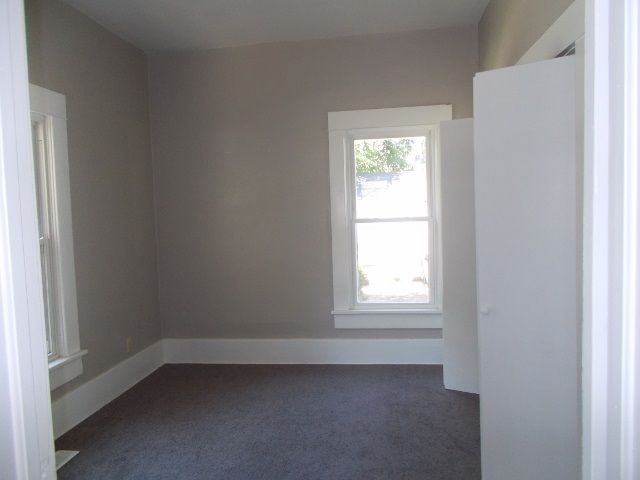 1416 Lynn Ave, Winfield, KS 67156