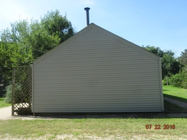 416 S Pine, Newton, KS 67114