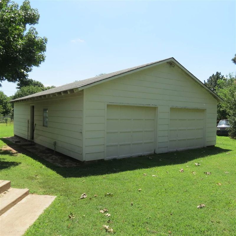 5302 Hanston Rd, Clearwater, KS 67026