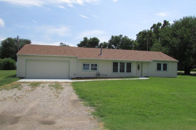 6056 N Sullivan Rd, Wichita, KS 67204