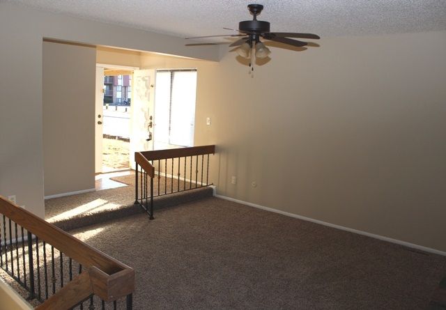 8201 E Harry #101, Wichita, KS 67207