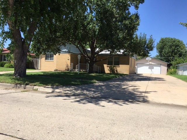 4416 W Edminster, Wichita, KS 67212