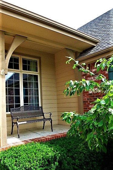 10204 E Shadybrook, Wichita, KS 67206