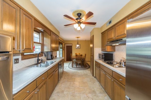 6617 E Aberdeen, Wichita, KS 67206