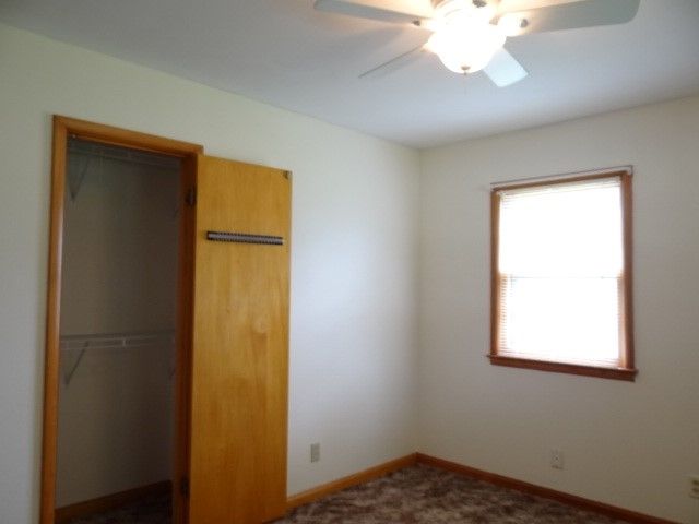 1759 E Marion Rd, Wichita, KS 67216