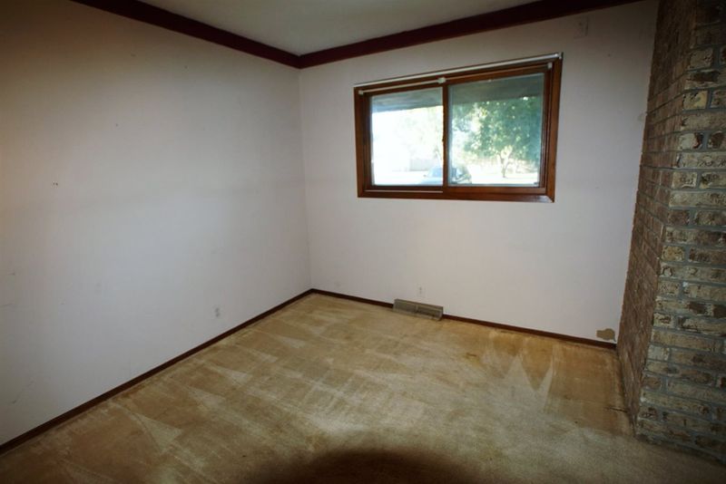 11501 E Osie, Wichita, KS 67207