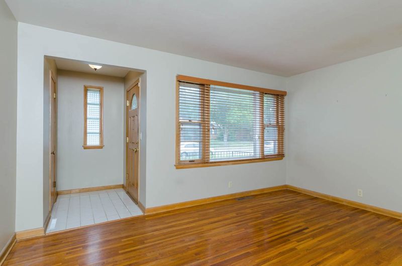 7803 E Clay St, Wichita, KS 67207