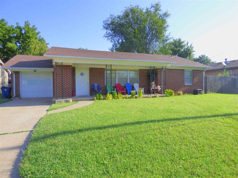 306 E Kay, Derby, KS 67037