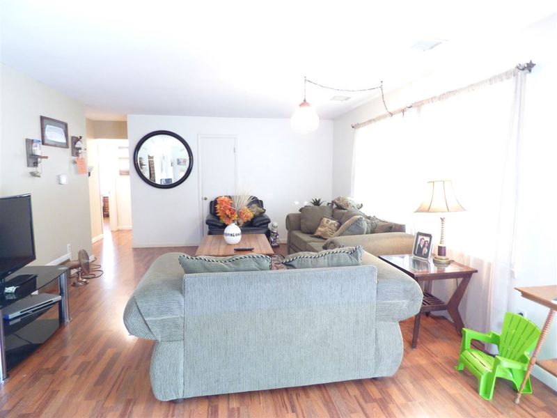 306 E Kay, Derby, KS 67037