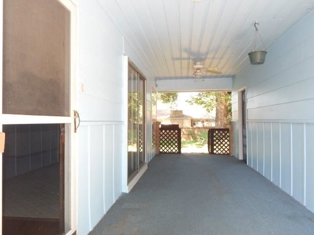511 N Highland Park Dr, Mulvane, KS 67110