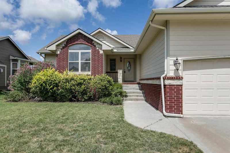 1739 N Columbine, Andover, KS 67002