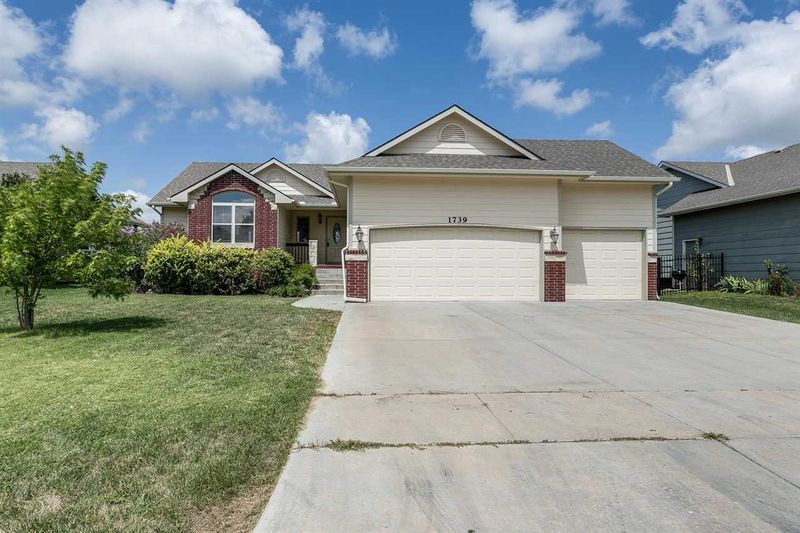 1739 N Columbine, Andover, KS 67002