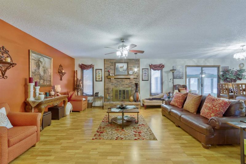 1508 N Skyview St, Wichita, KS 67212
