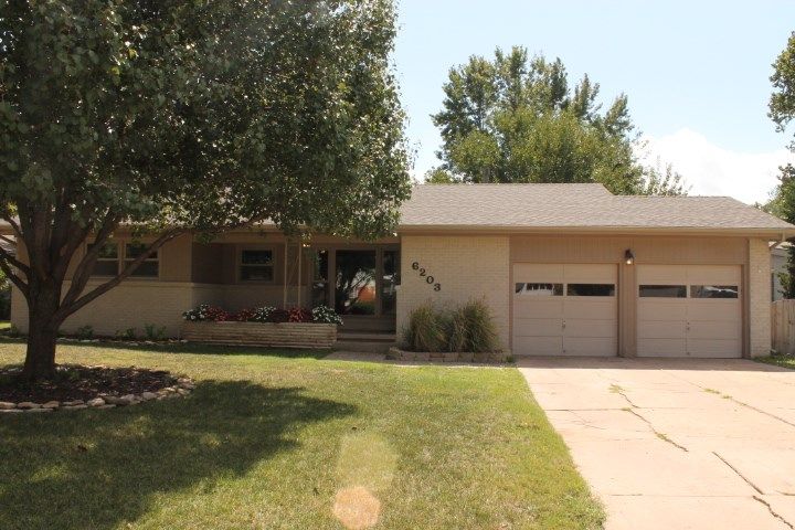 6203 Oneida St, Wichita, KS 67208