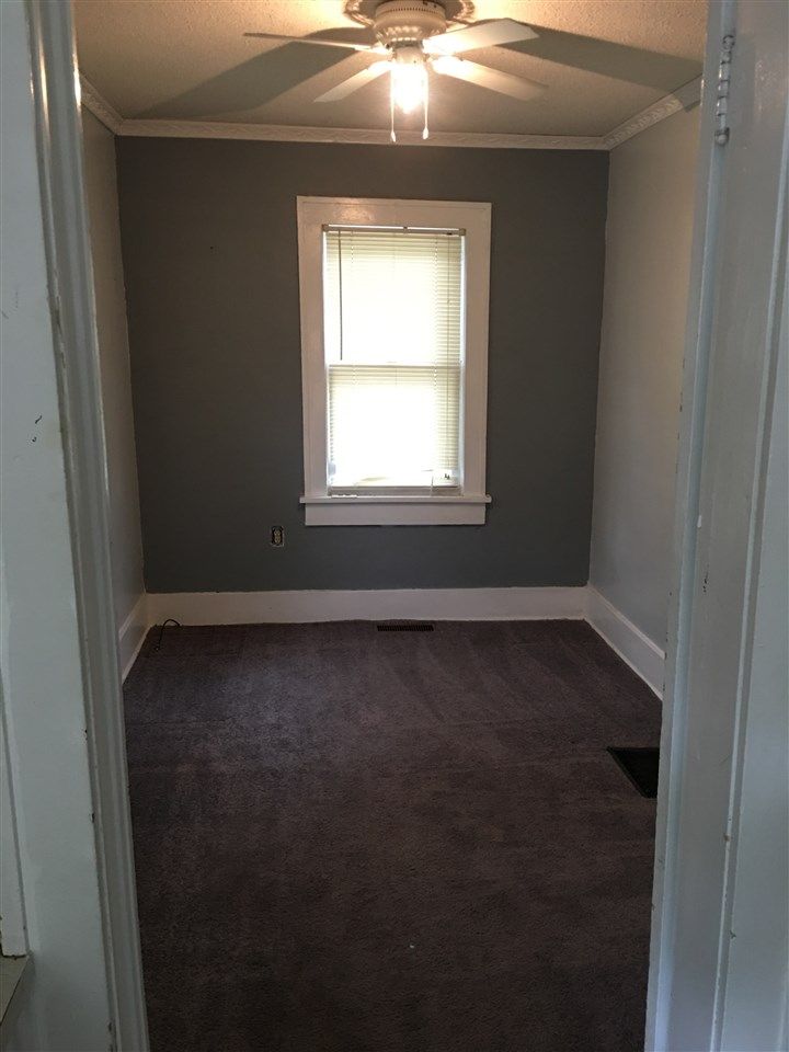 405 N Edwards, Wichita, KS 67203