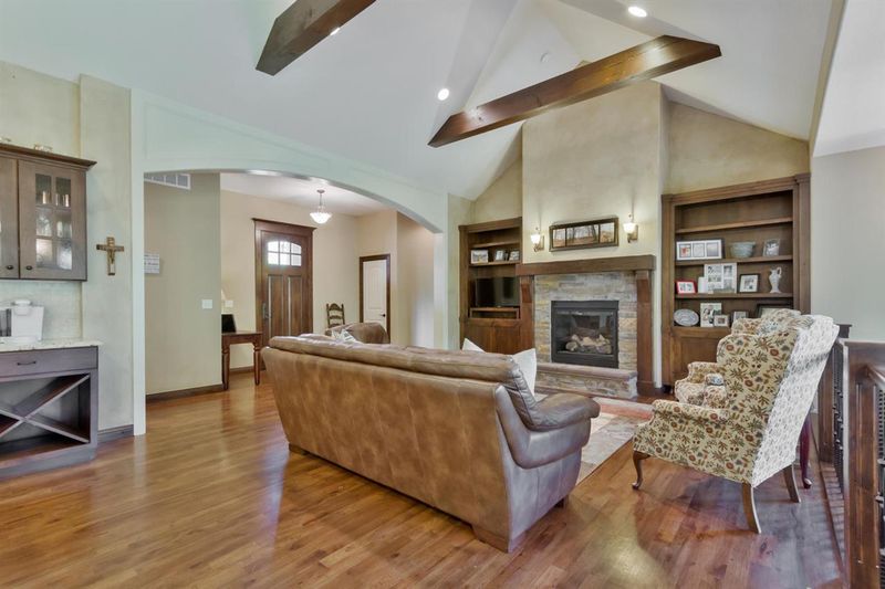 3809 N Watercress Ct, Maize, KS 67101