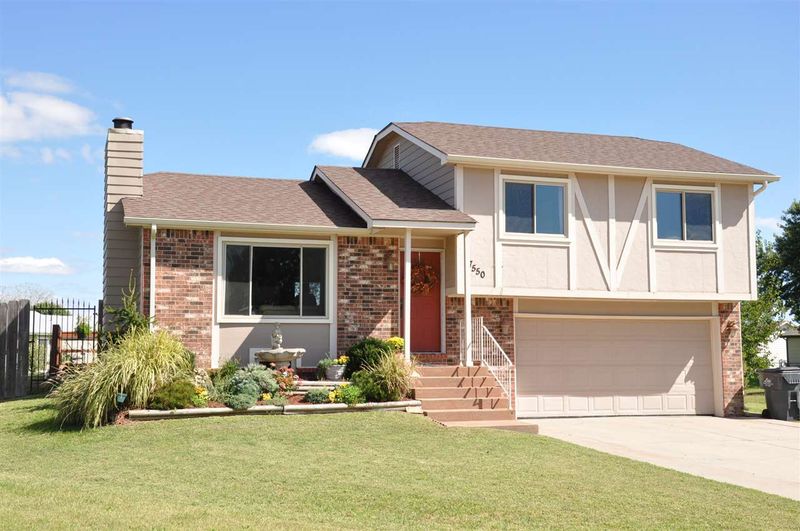7550 E Winterberry Ct, Wichita, KS 67226