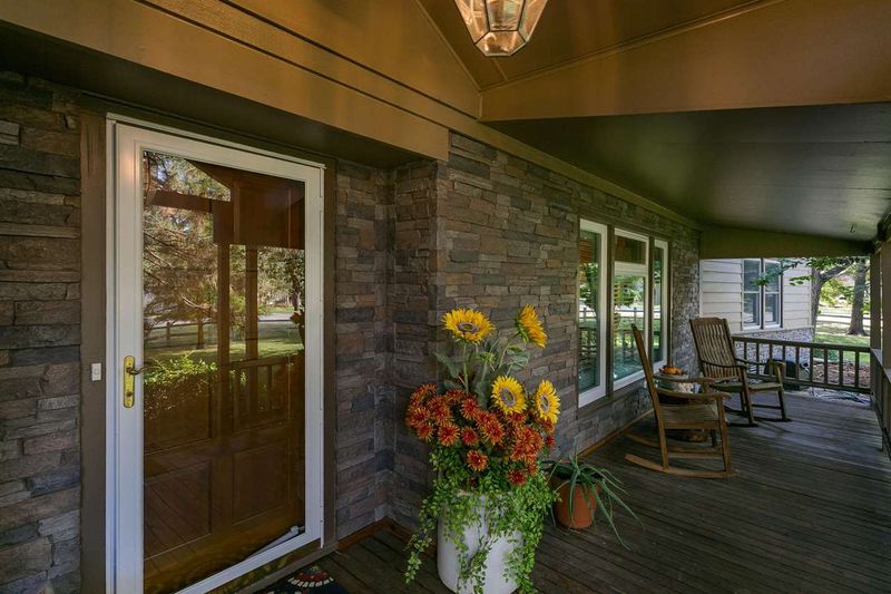20 N Beech Rd, Wichita, KS 67206-2527
