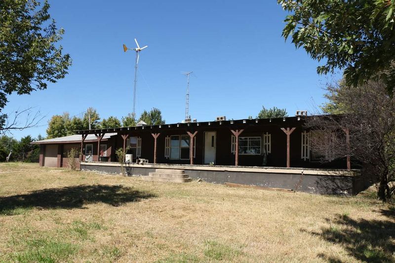 1622 E 120th Ave N, Mulvane, KS 67110