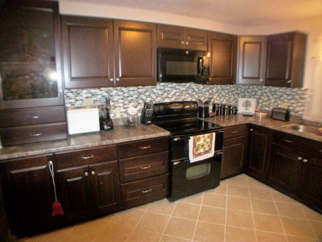 405 S Date, Hillsboro, KS 67063