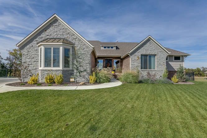 1407 N Shadow Rock Dr, Andover, KS 67002